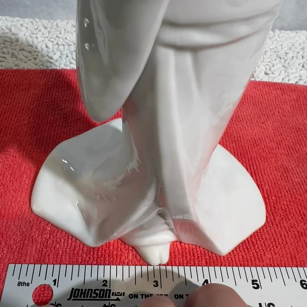 Toyo Japan Japanese Lady Ceramic Geisha Girl Figurine White Vintage Kimono Dance